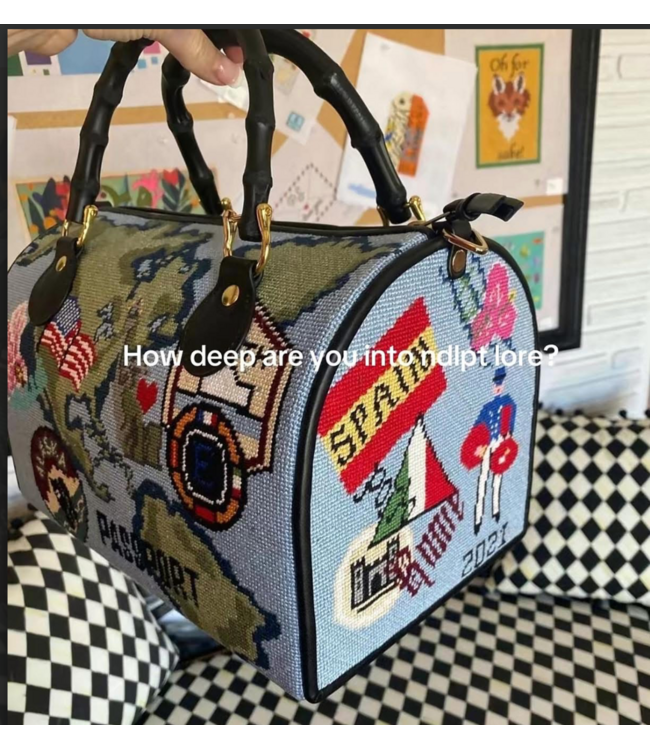 Purse International Travel