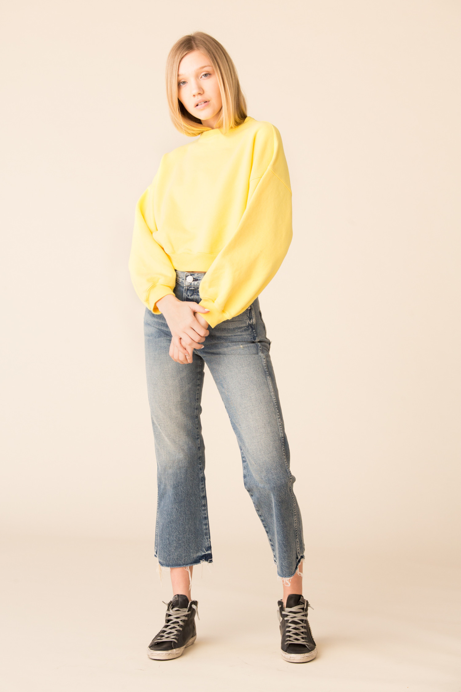 agolde balloon sleeve cropped sweatshirt