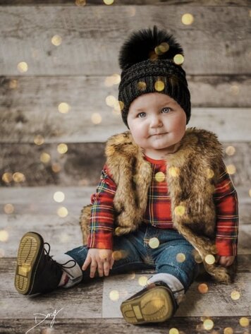 Knit Toddler Hat w/Fox Pom