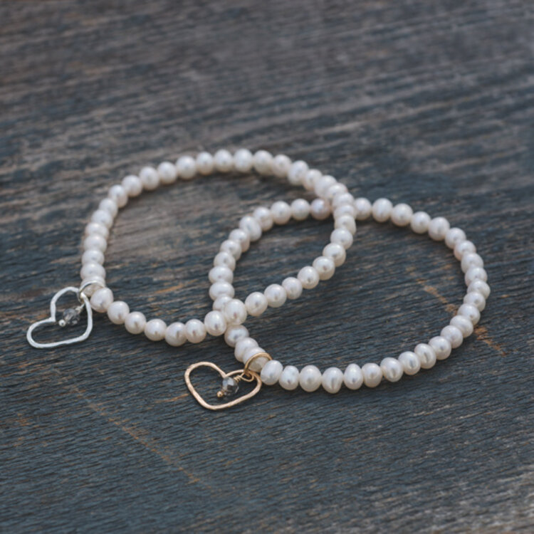 Amore Pearl Bracelet