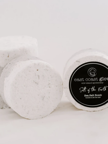 Wild Lavender + Oatmeal “Salt of the Earth” Sea Salt Bomb