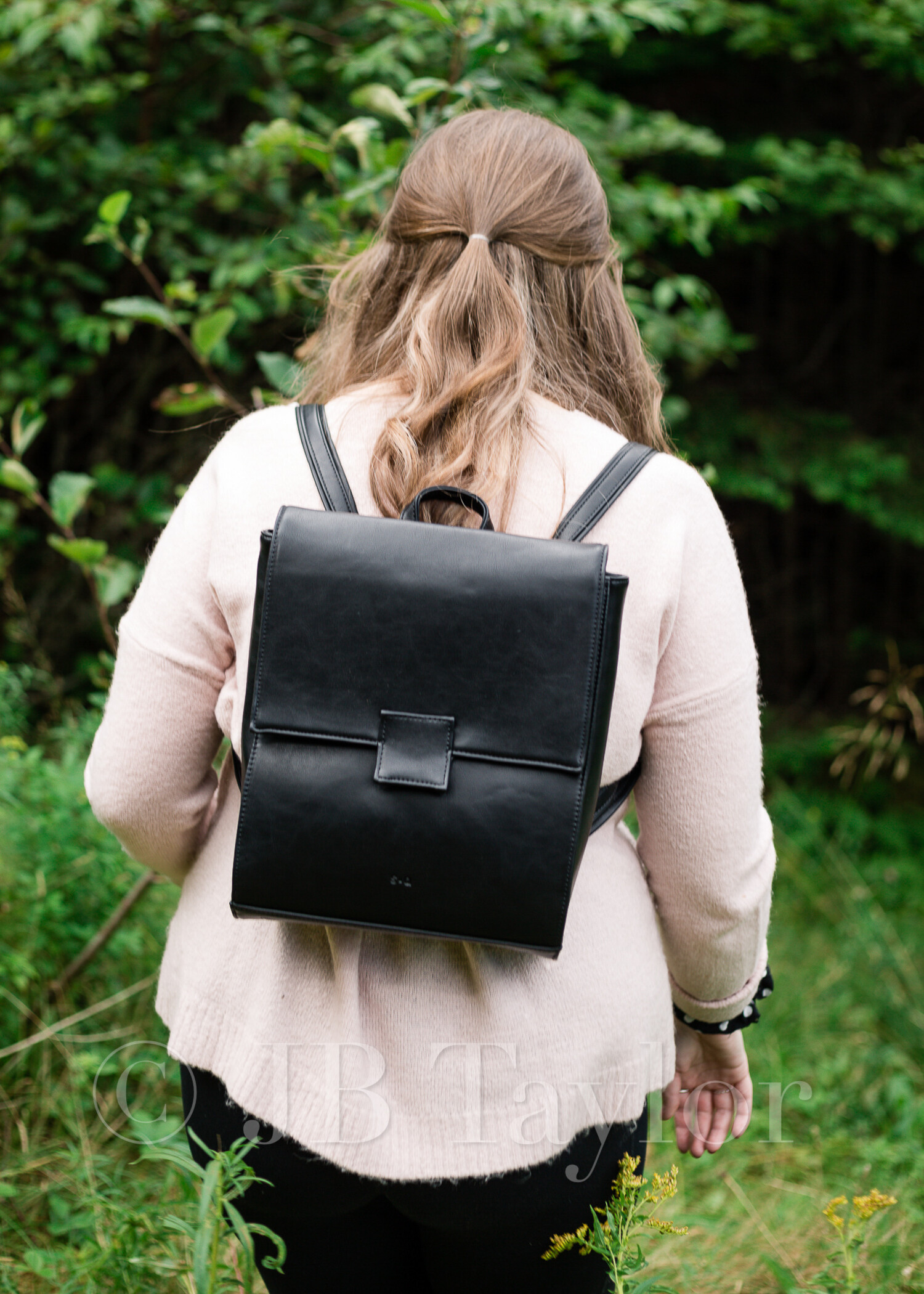 Amara Convertible Backpack