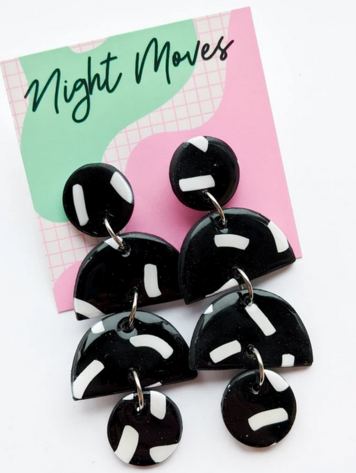 Serpentine Dangle Earrings in Amanda