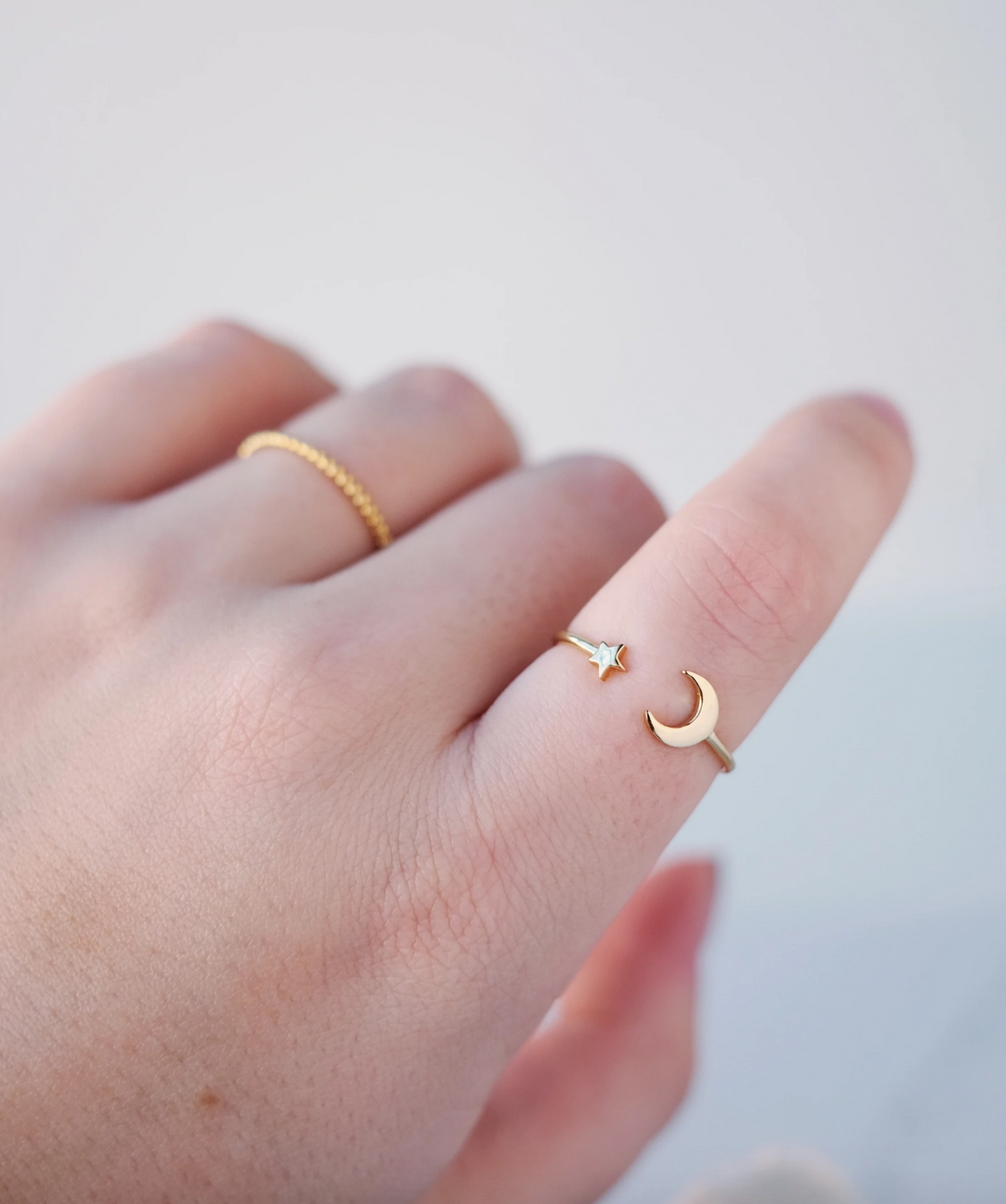 Gold moon and store star ring