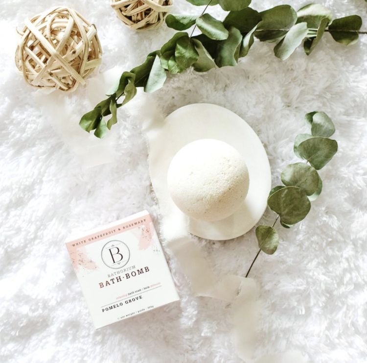 Pomelo Grove Bath Bomb