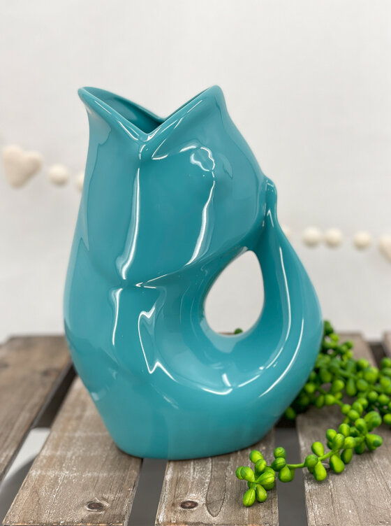 https://cdn.shoplightspeed.com/shops/619881/files/37534212/560x752x1/gurglepot-42oz-aqua.jpg