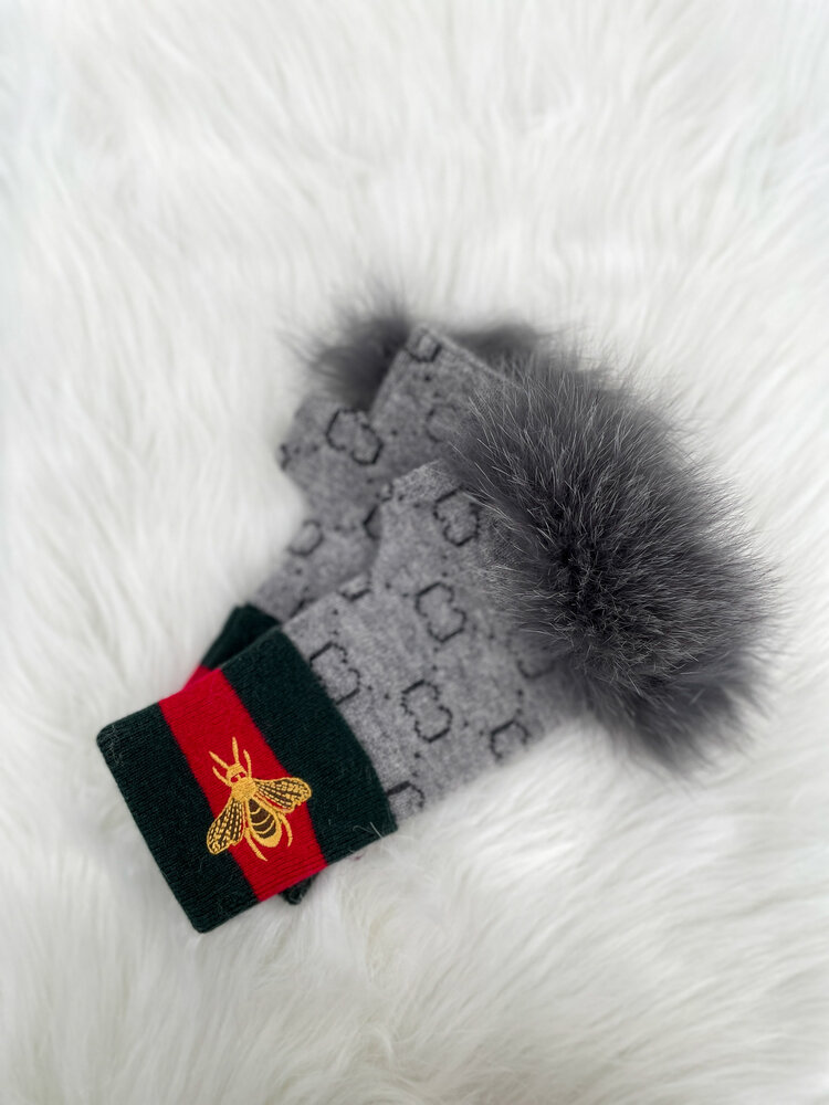 Fox Fingerless Gloves with Embroidered Bee Border
