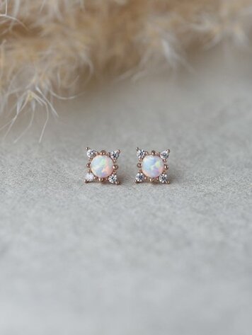 Aurora Studs
