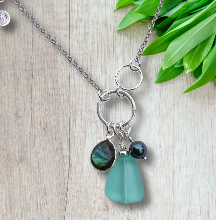 Freshwater Necklace