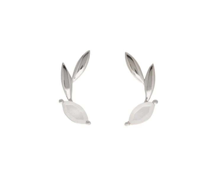 Isha Ear Climbers Pearl