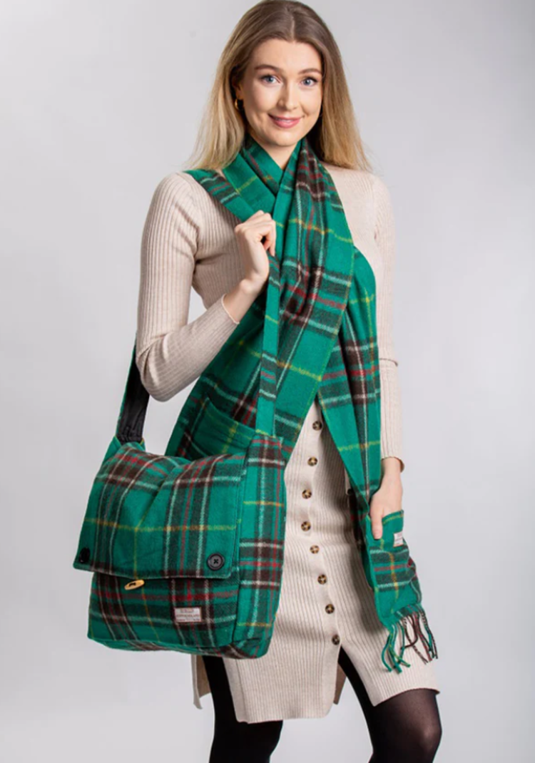 Newfoundland Tartan Pocket Scarf