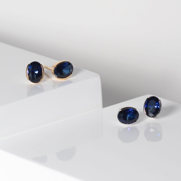 Ellisse Carezza Earrings Sterling Silver with Blue Cubic Zirconia