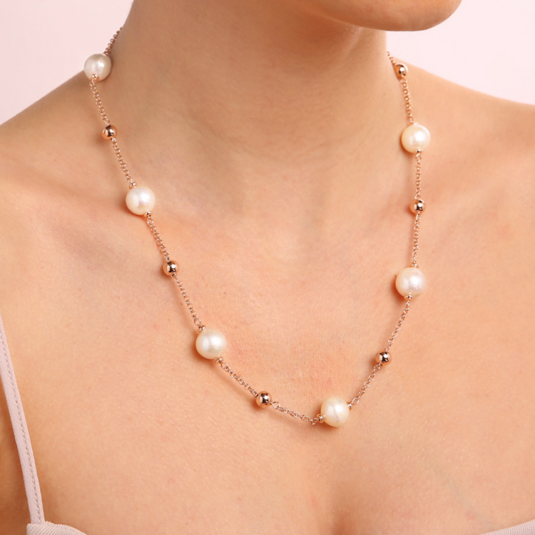 Necklace with Spheres and Freshwater Cultured Pearls