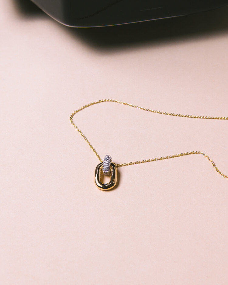 Capri Pendant Yellow Gold