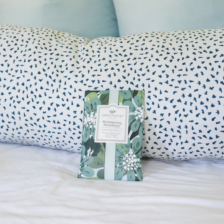 Large Sachet Shimmering Snowberry