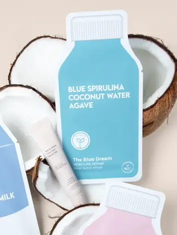 The Blue Dream Moisture Repair Raw Juice Mask