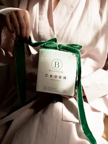 The CRUSH Eight Pack Gift Set