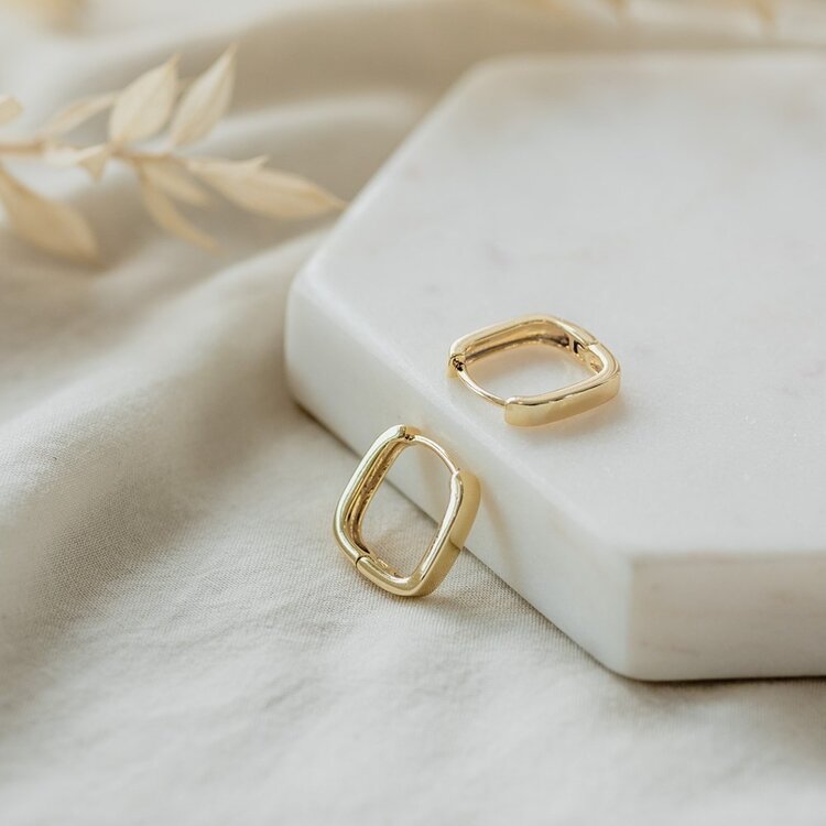 Petite Square Hoops