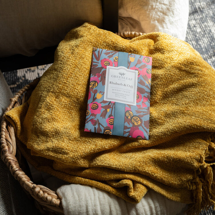 Large Sachet Rhubarb & Oak