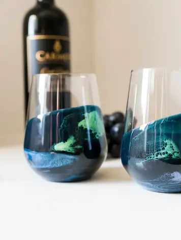 Resin Coated Entertaining Glasses (Set of 2)