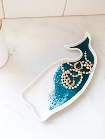 Resin-Accented Whale Ceramic Tray
