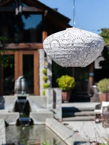 Soji Stella Crown Chantilly Lace 13" Solar Lantern