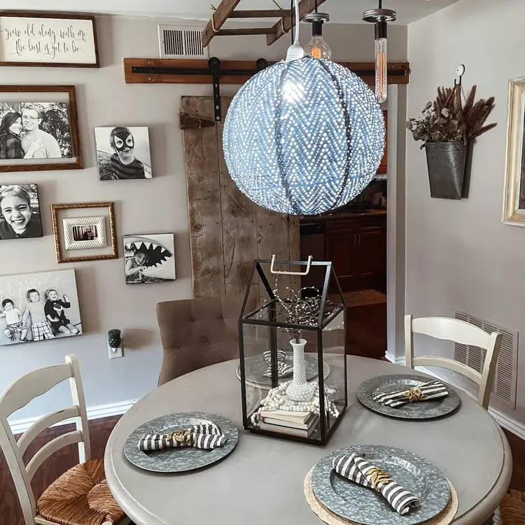 Soji Stella Nova Chevron 18" Lamp