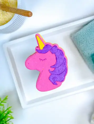 Unicorn Bath Bomb with Shoe Charm