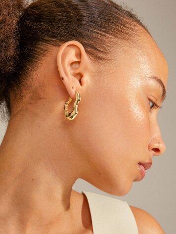 Loulia Wavy Earrings