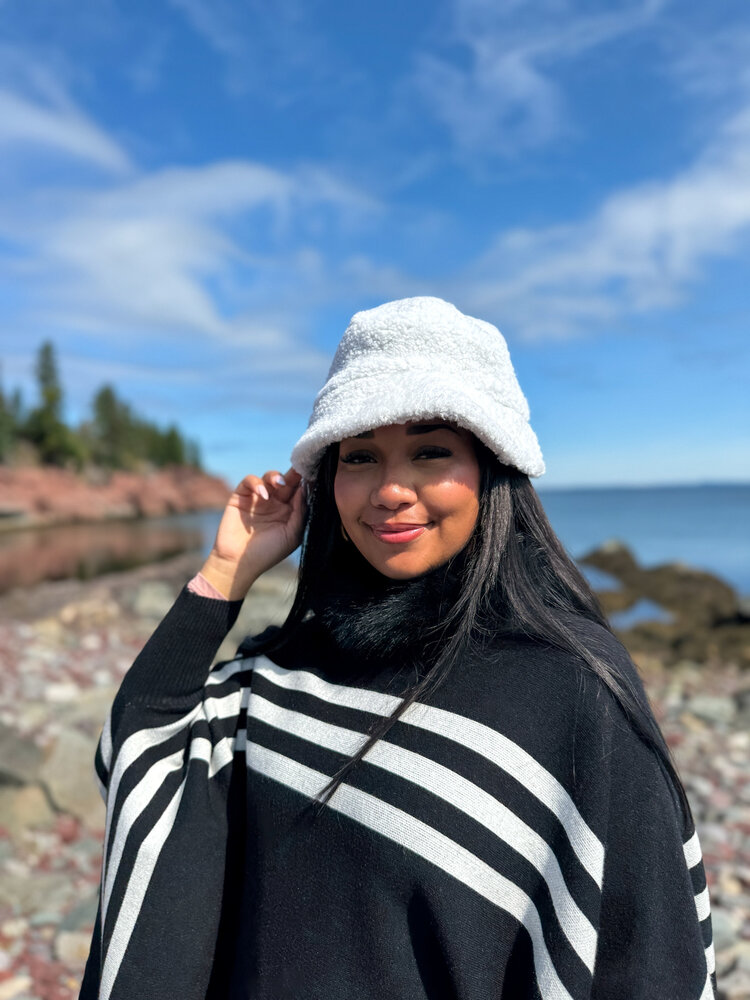 Ivory Lambs Wool Bucket Hat M/L