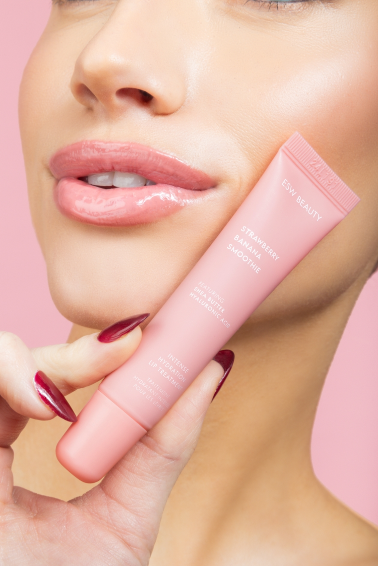 Strawberry Banana Smoothie Lip Treatment Winter