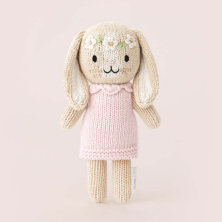 Tiny Hannah the Bunny (Blush)