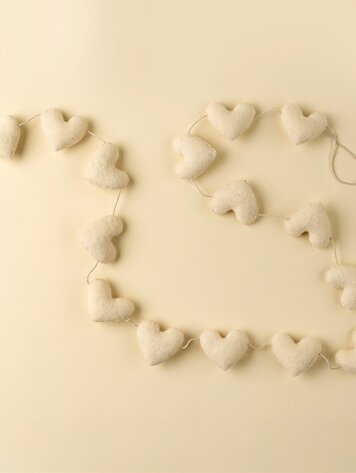 Cream Heart Felt Garland