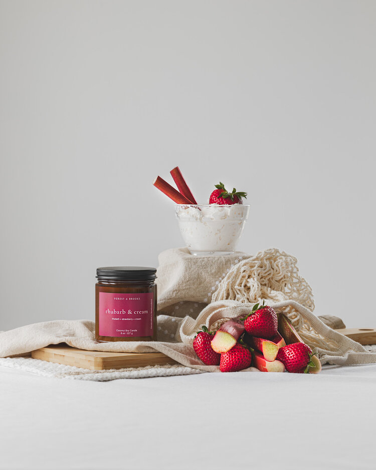 Rhubarb & Cream Wooden Wick Candle