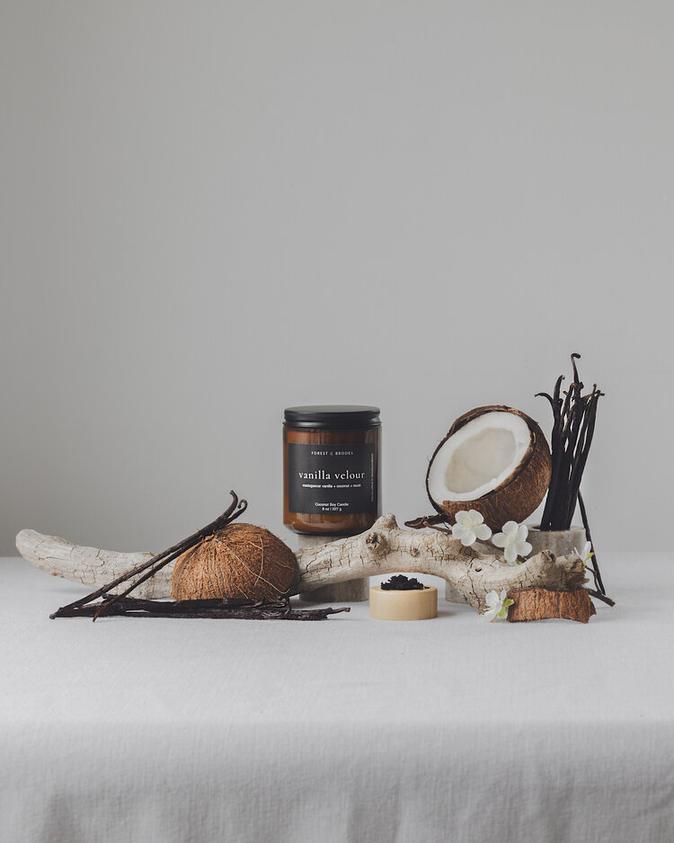 Vanilla Velour Wooden Wick Candle