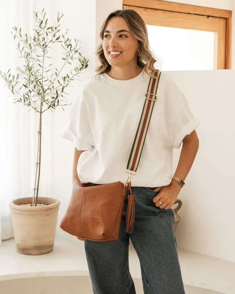 Daisy Stripe Crossbody Bag