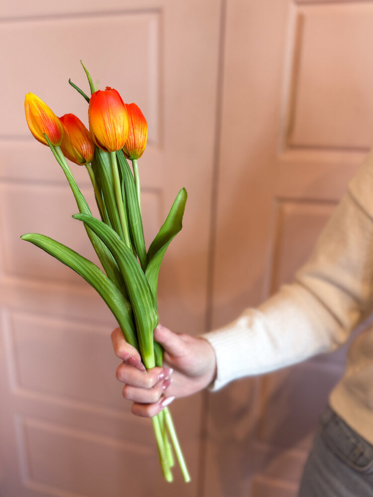 Fresh Touch Large Tulip Bundle Orange