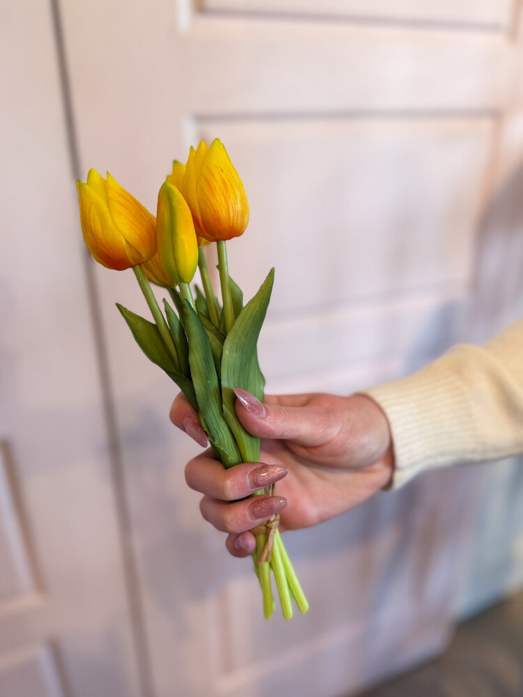 Fresh Touch Mini Tulip Bundle Yellow