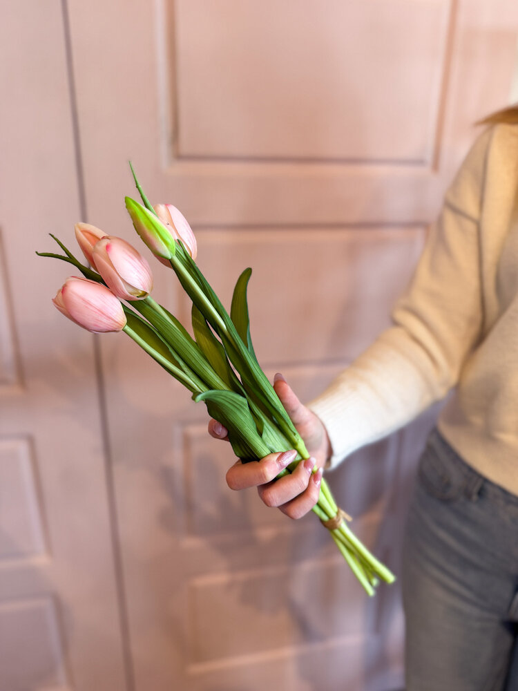 Fresh Touch Large Tulip Bundle Pink