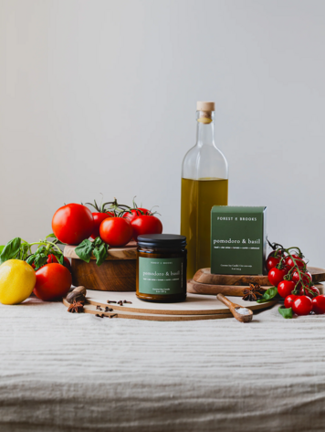 Pomodoro & Basil  Wooden Wick Candle