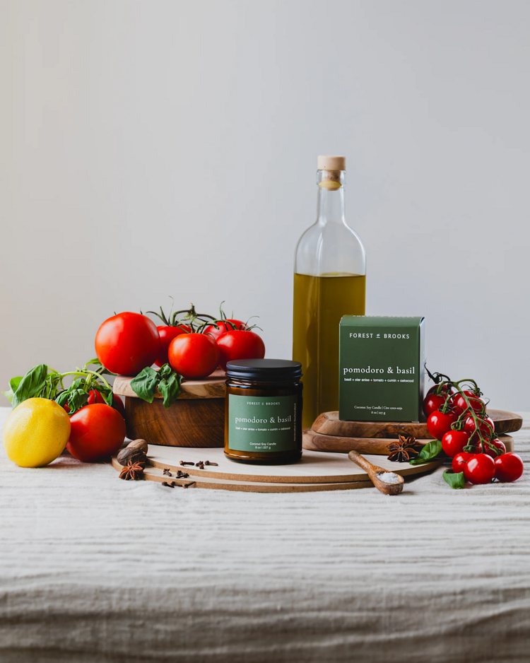 Pomodoro & Basil  Wooden Wick Candle
