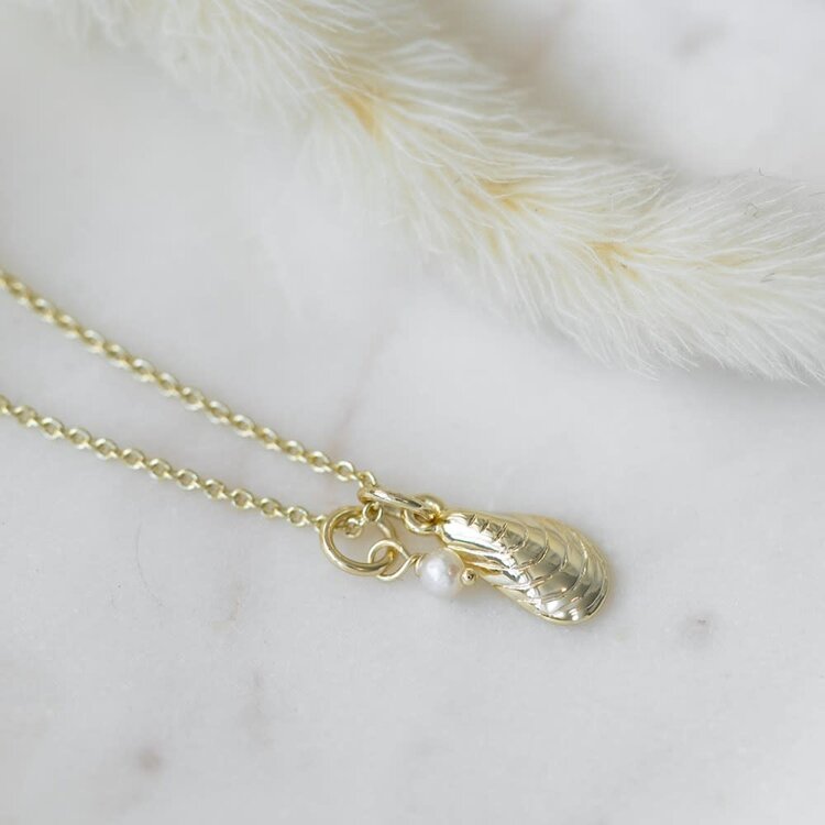 Lil Maris Pendant