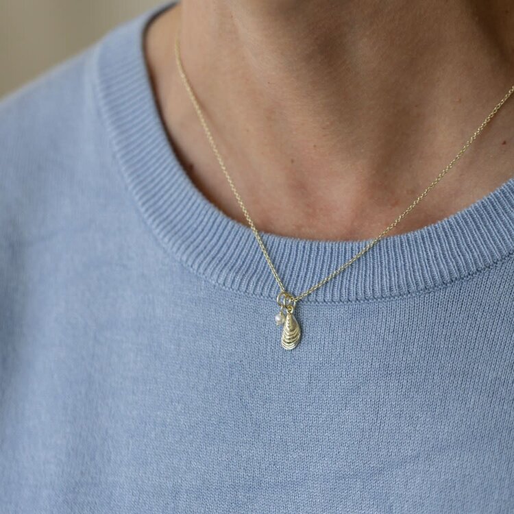 Lil Maris Pendant