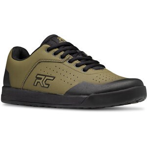 Soulier RC M Hellion flat 9.0 olive/noir