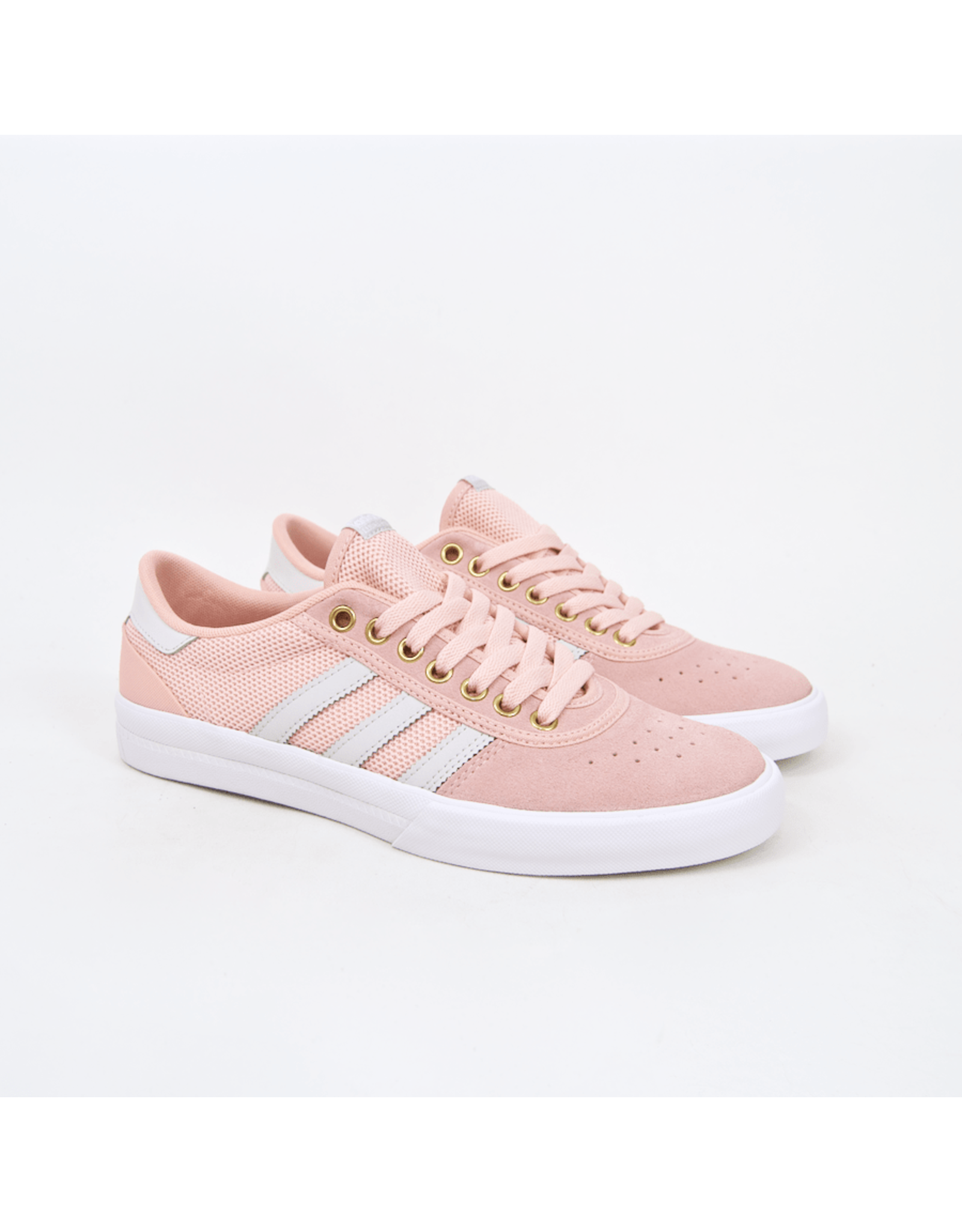 lucas premiere pink