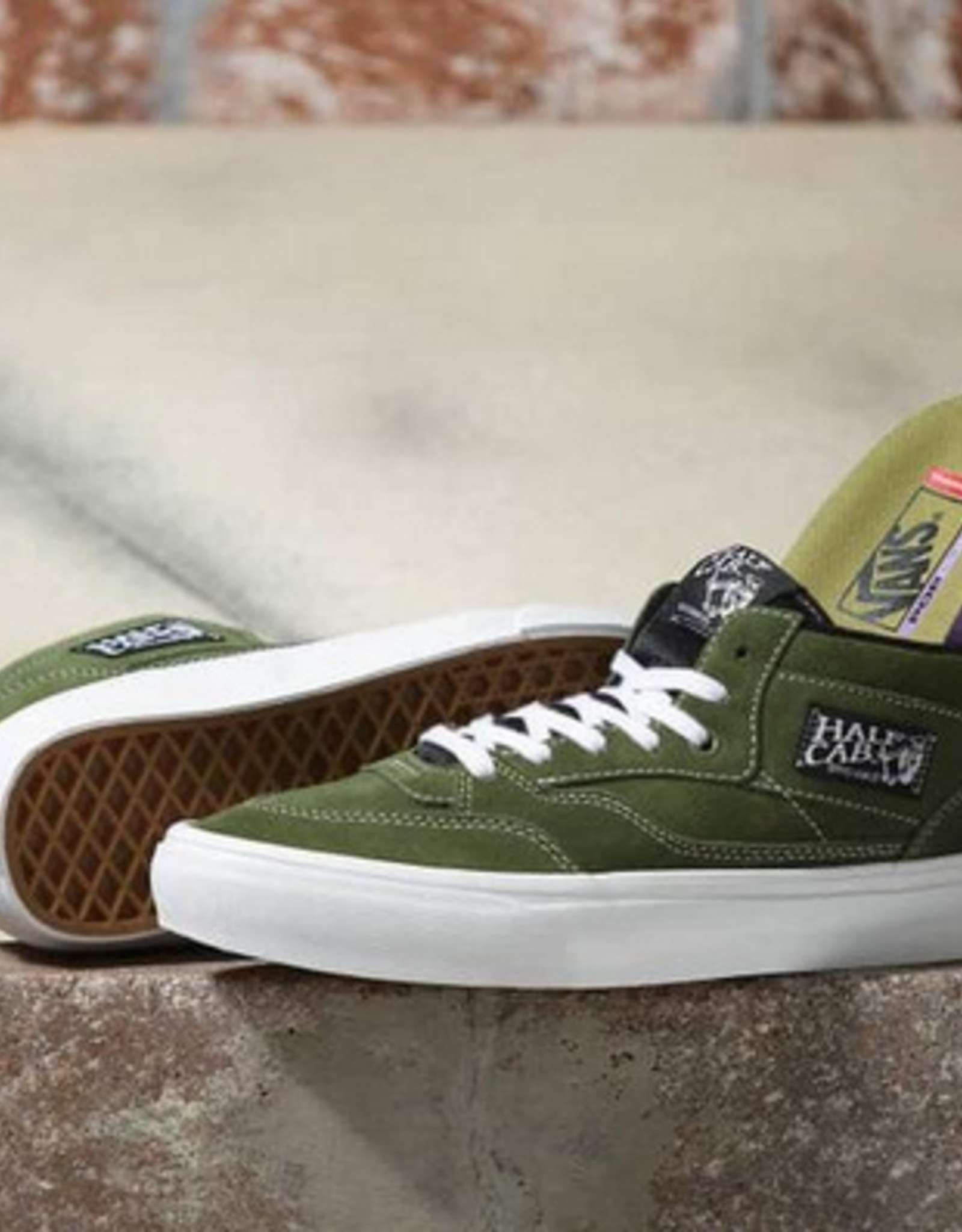 VANS VANS SKATE HALF CAB DARK OLIVE SUEDE