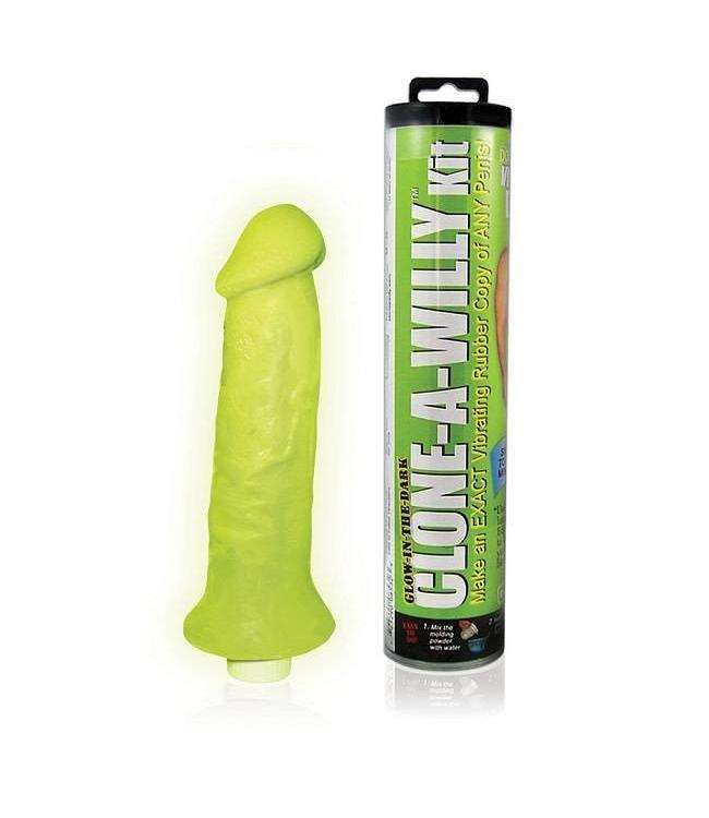 Clone-A-Willy Clone-A-Willy Vibrator Kit - Glow-in-the-Dark Green