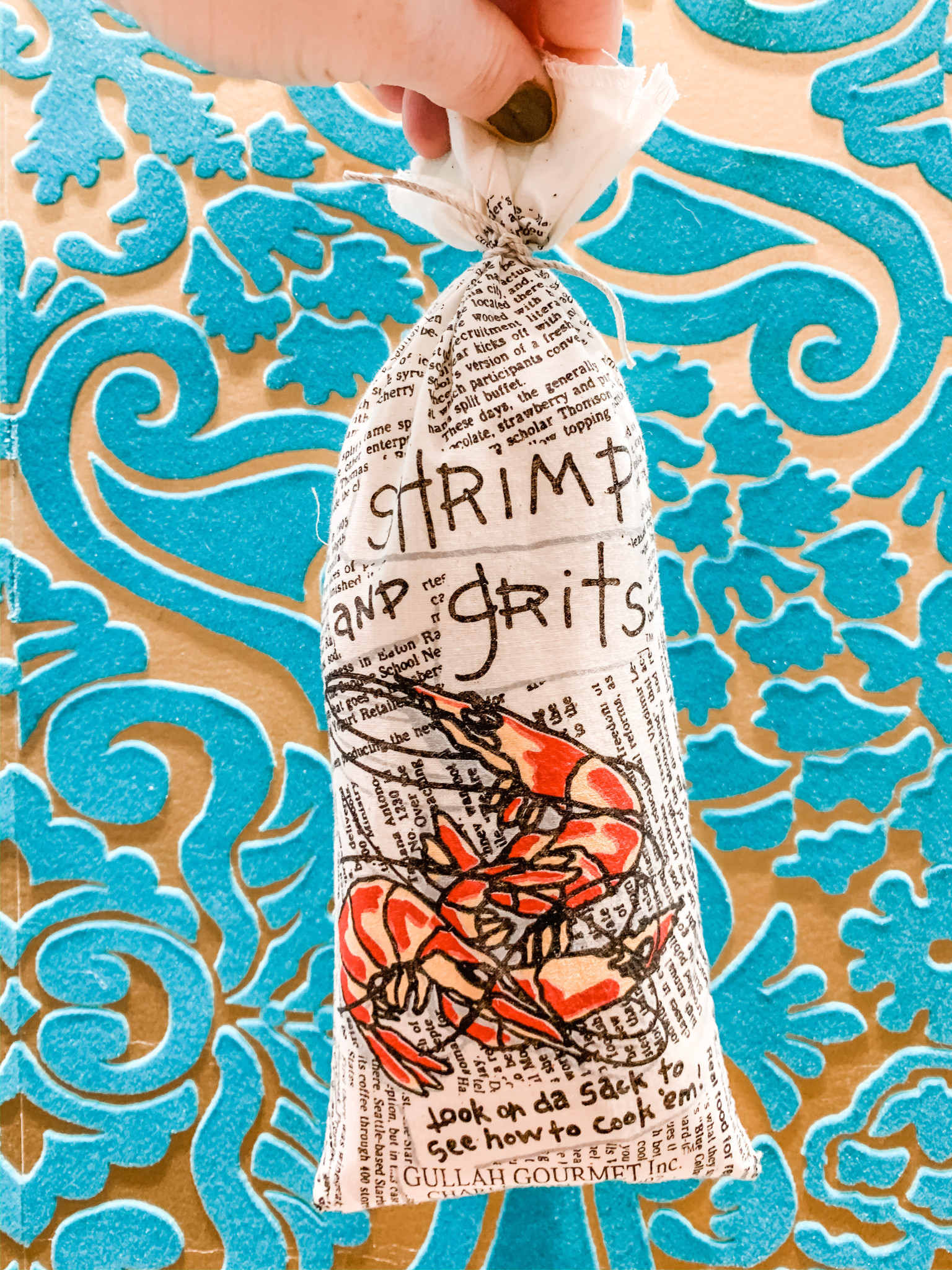 Gullah Gourmet Shrimp & Grits