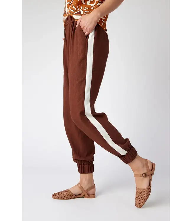 Crosby by Mollie Burch Auna Jogger