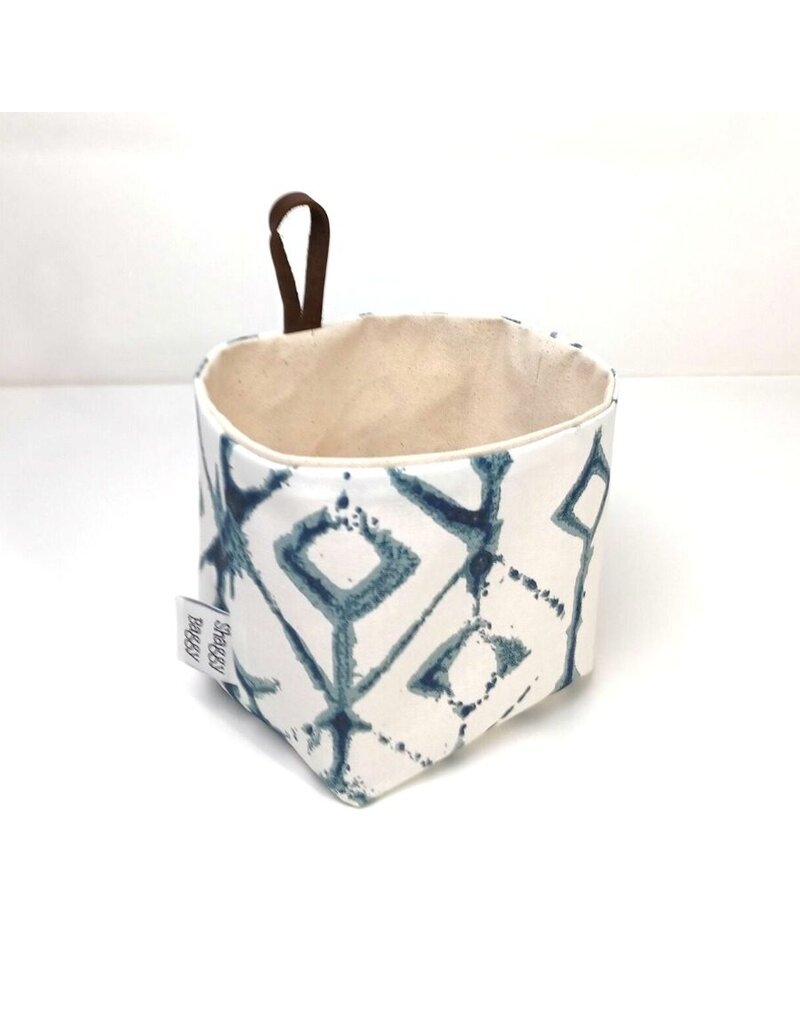 Shaggy Medium Bucket